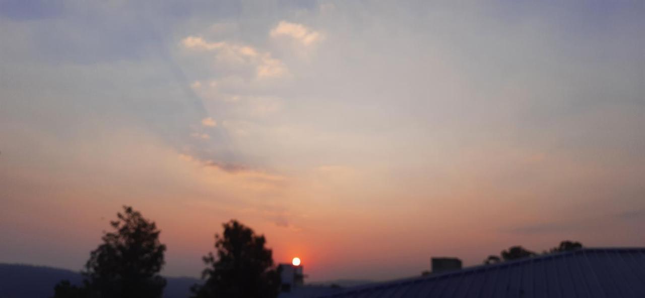 Trimurti Holiday Home Panchgani Eksteriør bilde