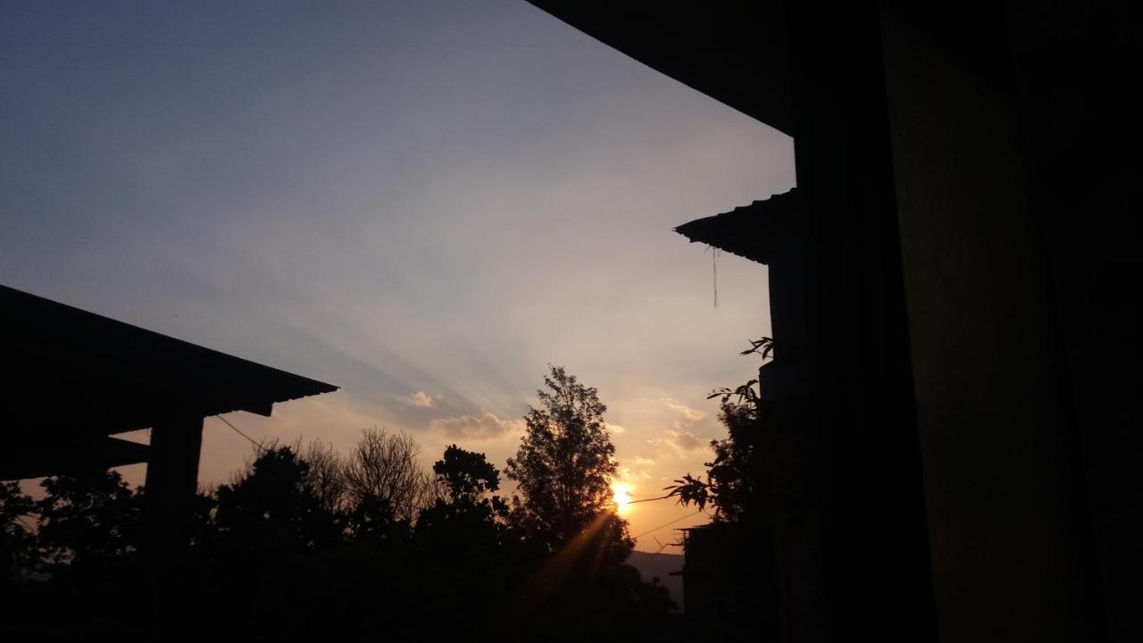Trimurti Holiday Home Panchgani Eksteriør bilde